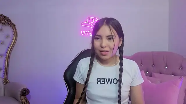 Snapshot of ISABELA_TAY chatting on May 15, 2026, 12:01 pm ISABELA TAY online show from May 15, 2026, 12:01 pm