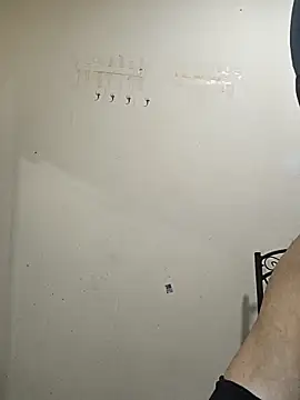 Hamoudy50 online show from November 23, 2025, 10:42 pm