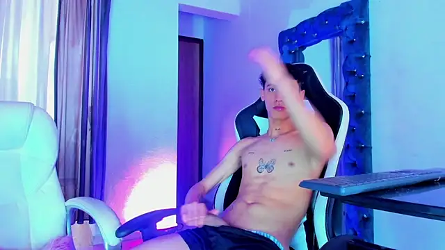 Snapshot of Bad_boys07 chatting on November 19, 2025, 3:12 pm Bad boys07 online show from November 19, 2025, 3:12 pm