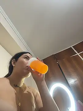 Anna Bitch Disgusting online show from February 21, 2026, 4:24 am