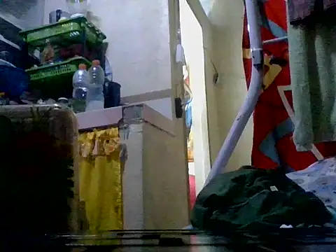 Snapshot of loriepinay46 chatting on November 26, 2025, 10:05 am loriepinay46 online show from November 26, 2025, 10:05 am