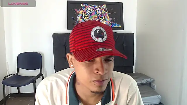 Snapshot of Isaacas_ chatting on November 28, 2025, 11:46 am Isaacas online show from November 28, 2025, 11:46 am