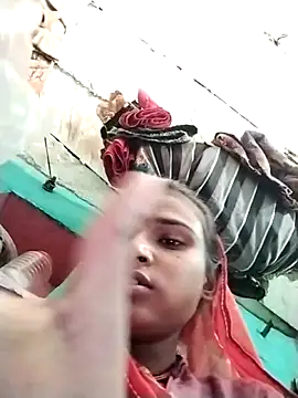 Snapshot of Big_Lovexx chatting on April 11, 2026, 7:45 am Big Lovexx online show from April 11, 2026, 7:45 am