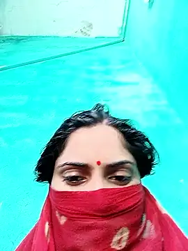 Pushpa hotty online show from May 17, 2026, 2:53 am