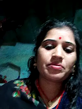 Snapshot of Hot_kamla chatting on November 20, 2025, 5:40 am Hot kamla online show from November 20, 2025, 5:40 am