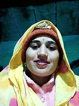 Snapshot of Hot_kamla chatting on January 7, 2026, 12:51 pm Hot kamla online show from January 7, 2026, 12:51 pm