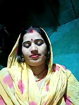 Hot kamla online show from February 16, 2026, 7:10 pm