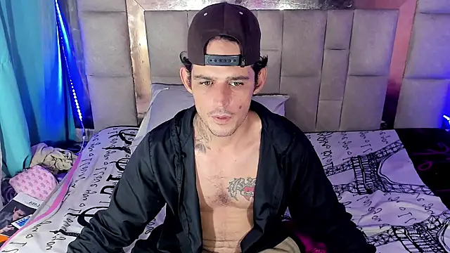 Snapshot of Sexybigjefffx chatting on November 12, 2025, 10:41 pm Sexybigjefffx online show from November 12, 2025, 10:41 pm