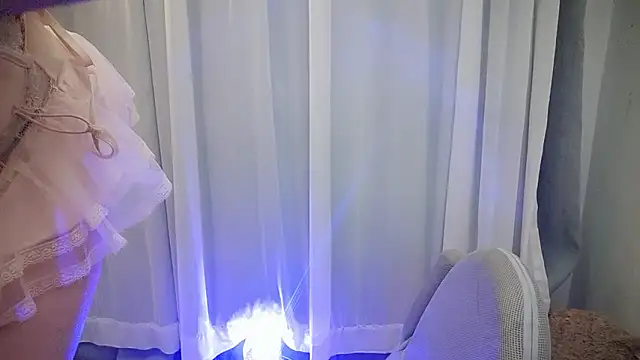 hayuyuyu online show from March 16, 2026, 6:12 pm