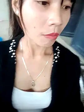 Snapshot of gugu0022 chatting on November 24, 2025, 9:31 am gugu0022 online show from November 24, 2025, 9:31 am