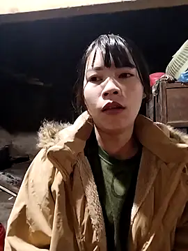 Snapshot of gugu0022 chatting on November 28, 2025, 11:40 pm gugu0022 online show from November 28, 2025, 11:40 pm