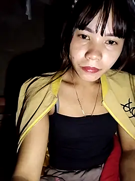 Snapshot of gugu0022 chatting on December 1, 2025, 10:37 pm gugu0022 online show from December 1, 2025, 10:37 pm