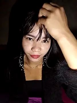 Snapshot of gugu0022 chatting on December 15, 2025, 8:46 pm gugu0022 online show from December 15, 2025, 8:46 pm