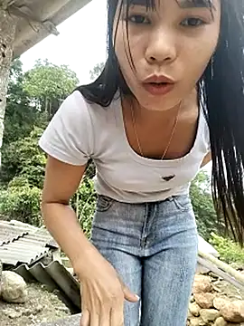 gugu0022 online show from March 28, 2026, 9:09 am