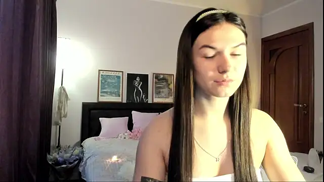 Snapshot of luna_lust_212 chatting on June 27, 2026, 3:39 pm luna lust 212 online show from June 27, 2026, 3:39 pm