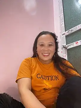 Snapshot of xuan-ha chatting on December 16, 2025, 12:54 pm xuan-ha online show from December 16, 2025, 12:54 pm