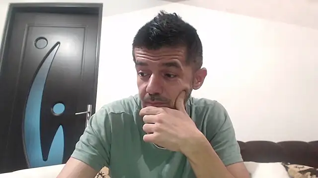 Dale E online show from November 21, 2025, 6:01 am