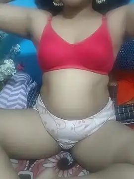 Snapshot of Cute_Ayushii chatting on April 13, 2026, 4:45 pm Cute Ayushii online show from April 13, 2026, 4:45 pm