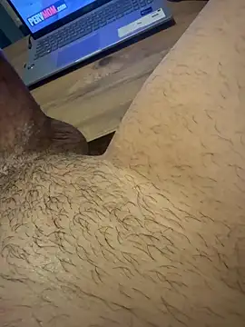 bigfatbro9 online show from November 19, 2025, 5:13 pm