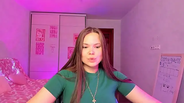 Kira love 81 online show from May 16, 2026, 4:20 am
