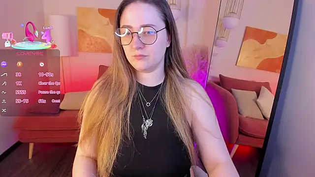 EmmaBloomm online show from November 30, 2025, 8:57 pm