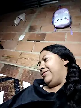 Snapshot of Sweet_Milk03 chatting on November 30, 2025, 5:33 am Sweet Milk03 online show from November 30, 2025, 5:33 am