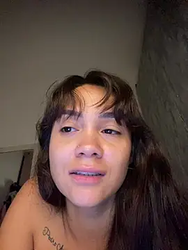 carolsapequinha online show from May 29, 2026, 7:50 am