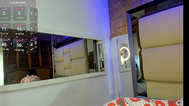 Estefanny lopez19 online show from November 25, 2025, 12:27 pm