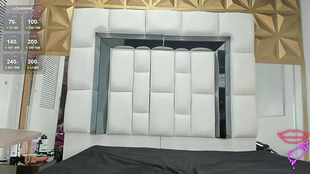 Estefanny lopez19 online show from April 9, 2026, 12:32 pm