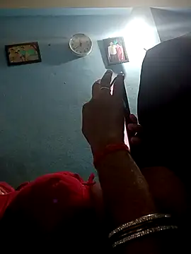 Snapshot of beutiful_hot chatting on December 1, 2025, 5:07 pm beutiful hot online show from December 1, 2025, 5:07 pm