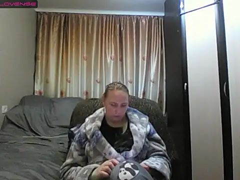 Snapshot of JenniDeep chatting on March 10, 2026, 7:30 pm JenniDeep online show from March 10, 2026, 7:30 pm