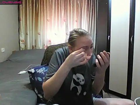 Snapshot of JenniDeep chatting on March 24, 2026, 11:26 am JenniDeep online show from March 24, 2026, 11:26 am