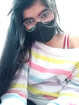 Snapshot of isha_sharma2002 chatting on November 30, 2025, 7:01 am isha sharma2002 online show from November 30, 2025, 7:01 am