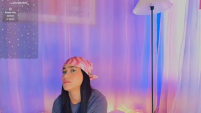 lizzy kane online show from April 1, 2026, 8:17 pm