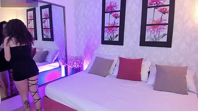 Martina 077 online show from November 27, 2025, 12:40 pm