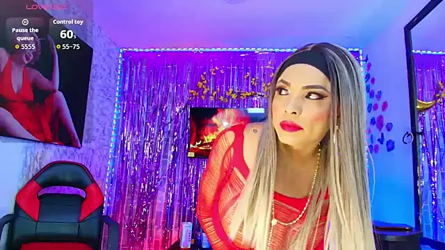 TAYLOR S7 online show from April 11, 2026, 1:54 am