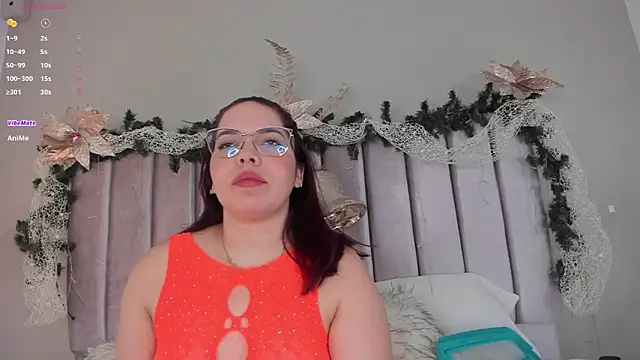 Snapshot of AnnaNoval_10 chatting on November 22, 2025, 12:26 pm AnnaNoval 10 online show from November 22, 2025, 12:26 pm