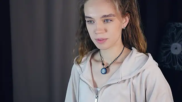 Snapshot of UteKolic chatting on November 13, 2025, 3:22 pm UteKolic online show from November 13, 2025, 3:22 pm