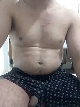 Snapshot of Heterobusca chatting on November 16, 2025, 8:31 am Heterobusca online show from November 16, 2025, 8:31 am