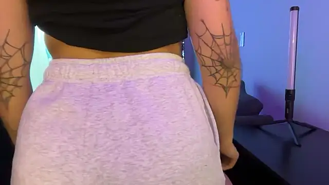 Snapshot of BabiSander11 chatting on December 16, 2025, 5:51 pm BabiSander11 online show from December 16, 2025, 5:51 pm