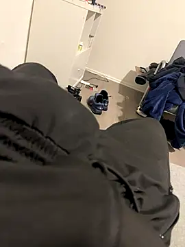 34cakir34 online show from November 14, 2025, 4:49 pm