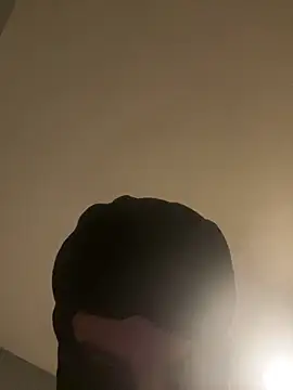 Snapshot of mouse- chatting on November 13, 2025, 8:13 am mouse- online show from November 13, 2025, 8:13 am