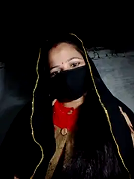 Bigg bhabi online show from December 3, 2025, 11:03 pm