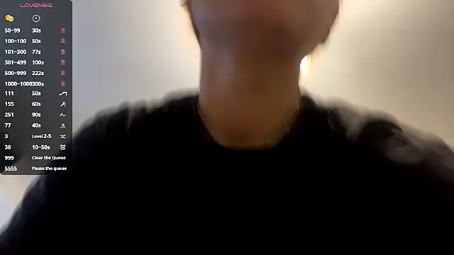 Snapshot of CleoSayres chatting on December 17, 2025, 12:22 pm CleoSayres online show from December 17, 2025, 12:22 pm