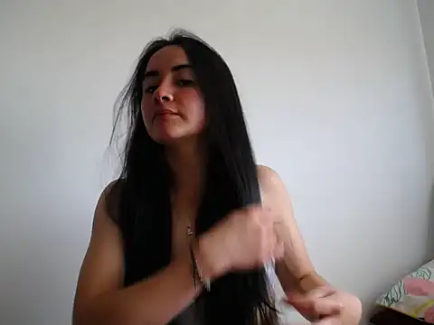 eva rushh online show from November 18, 2025, 3:16 pm