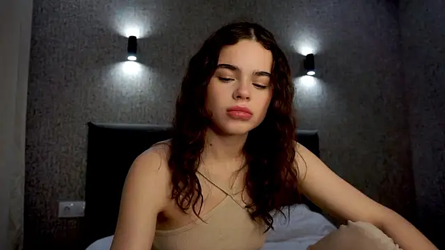 Snapshot of lindaTT chatting on December 3, 2025, 1:09 pm lindaTT online show from December 3, 2025, 1:09 pm