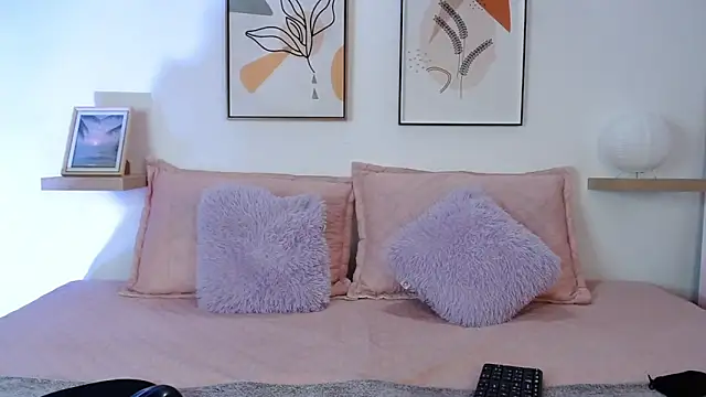 Snapshot of blackvelvetx69 chatting on December 13, 2025, 9:20 pm blackvelvetx69 online show from December 13, 2025, 9:20 pm