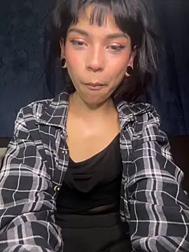 Snapshot of Lily_Sex chatting on December 2, 2025, 2:06 am Lily Sex online show from December 2, 2025, 2:06 am