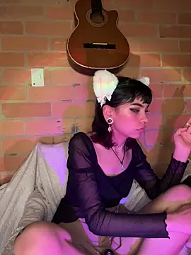 Snapshot of Lily_Sex chatting on December 5, 2025, 6:33 am Lily Sex online show from December 5, 2025, 6:33 am