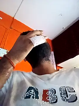 Snapshot of Manav_ira chatting on December 4, 2025, 7:28 am Manav ira online show from December 4, 2025, 7:28 am